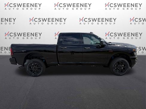 New 2026 RAM 2500 Big Horn AWD/4WD image 6