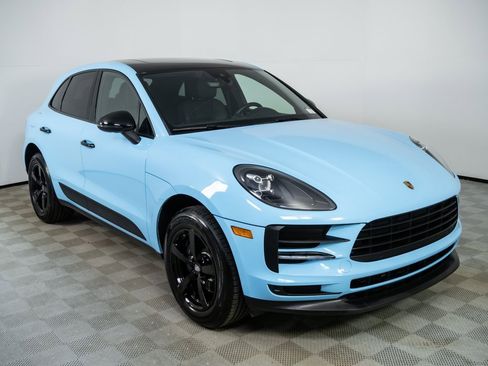 Used 2020 Porsche Macan image 25