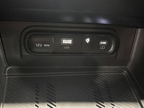 Certified 2024 Kia Sportage EX image 24