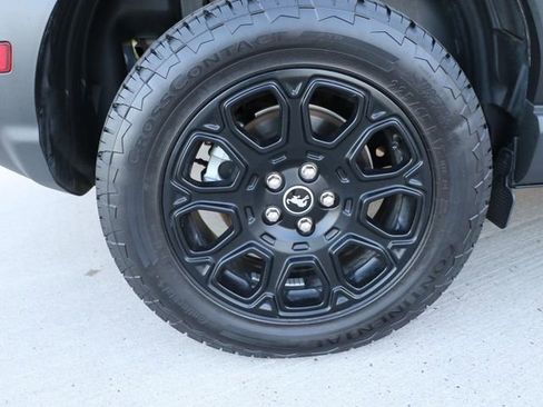 Used 2025 Ford Bronco Sport Badlands AWD/4WD image 7