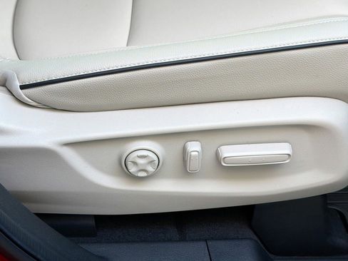 Used 2026 Honda Odyssey Touring image 26