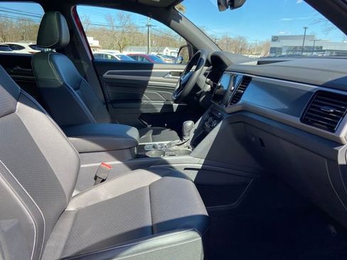 Used 2020 Volkswagen Atlas Cross Sport SEL image 26
