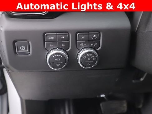 Used 2026 GMC Sierra 3500 AT4 w/ AT4 Premium Plus Package AWD/4WD image 22