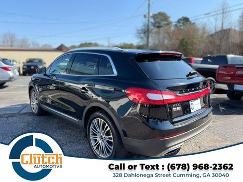 Used 2016 Lincoln MKX Reserve w/ Driver Assistance Package image 9