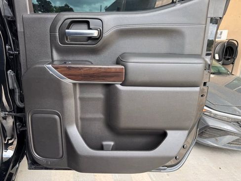 Used 2020 GMC Sierra 1500 SLT w/ SLT Convenience Package RWD image 12