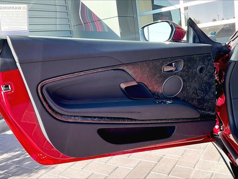 Used 2023 Aston Martin DB11 Coupe RWD image 20