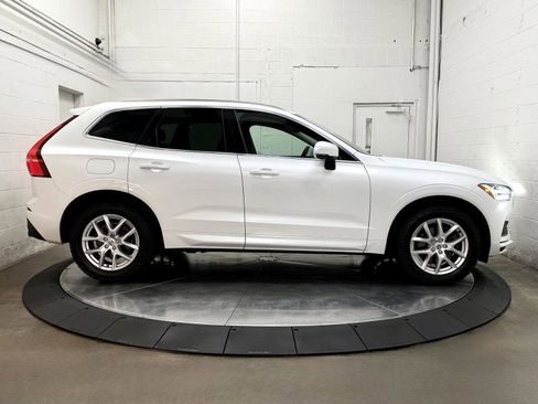 Used 2020 Volvo XC60 T5 Momentum AWD/4WD image 9