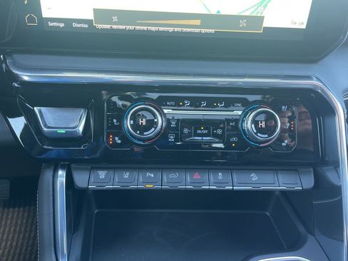 New 2026 GMC Sierra 2500 Denali Ultimate image 30