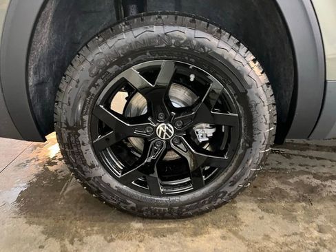 New 2026 Volkswagen Atlas Peak Edition AWD/4WD image 29
