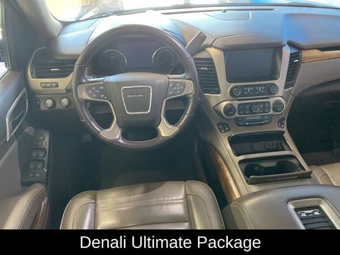 Used 2019 GMC Yukon XL Denali w/ Denali Ultimate Package AWD/4WD image 5