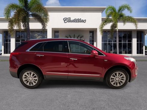 Certified 2019 Cadillac XT5 FWD image 16