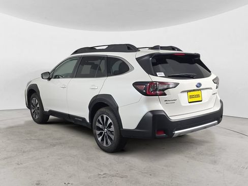 Certified 2025 Subaru Outback Limited AWD/4WD image 3