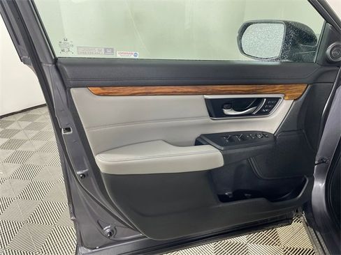Certified 2022 Honda CR-V Touring image 18