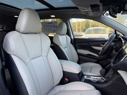 New 2025 Subaru Ascent Limited image 21