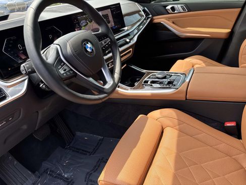 Used 2024 BMW X5 xDrive40i w/ Parking Assistance Package AWD/4WD image 20