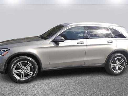 Used 2022 Mercedes-Benz GLC 300 image 3