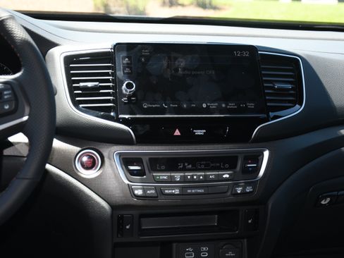 New 2026 Honda Ridgeline TrailSport image 9