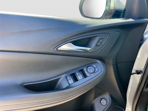 Used 2023 Buick Encore GX Select image 9