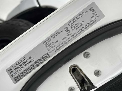 Used 2021 RAM 3500 Big Horn image 11