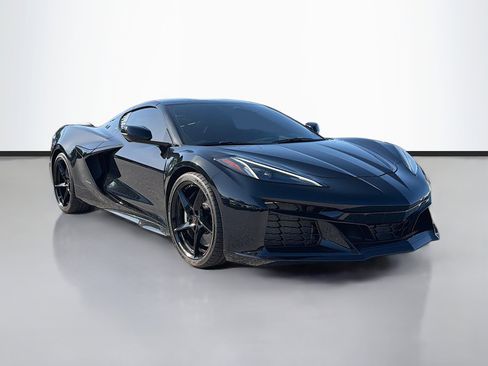 Used 2025 Chevrolet Corvette E-Ray w/ Battery Protection Package image 7