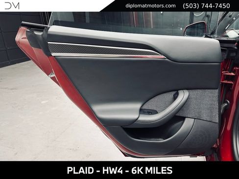 Used 2024 Tesla Model S Plaid AWD/4WD image 26