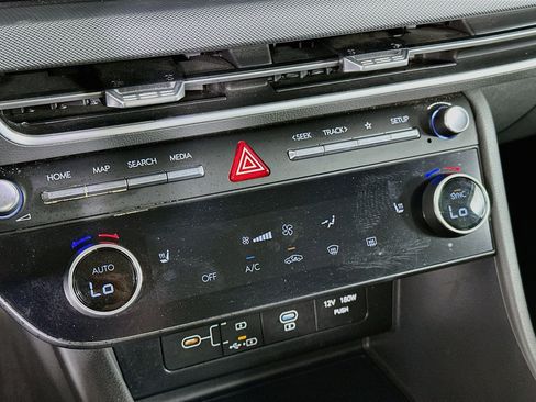 Used 2025 Hyundai Sonata SEL FWD image 24
