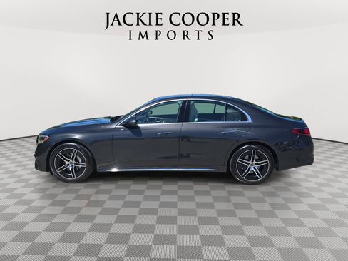 Used 2025 Mercedes-Benz E 350 Sedan image 8