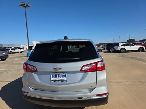 Used 2020 Chevrolet Equinox LT image 8