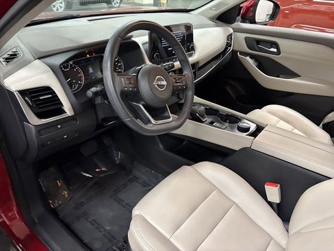 Used 2022 Nissan Rogue SL w/ SL Premium Package image 17