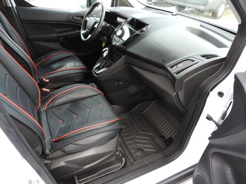 Used 2016 Ford Transit Connect XL image 7