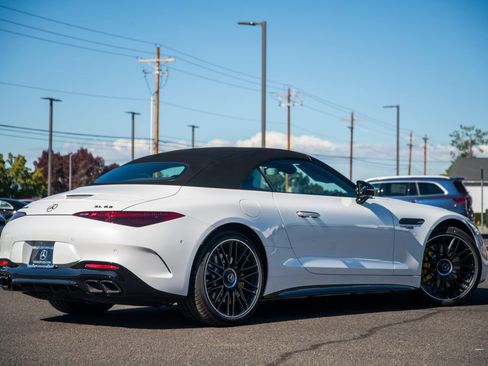 New 2026 Mercedes-Benz SL 63 AMG 4MATIC image 8