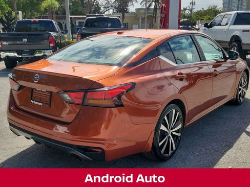 Used 2020 Nissan Altima 2.5 SR w/ Premium Package FWD image 9