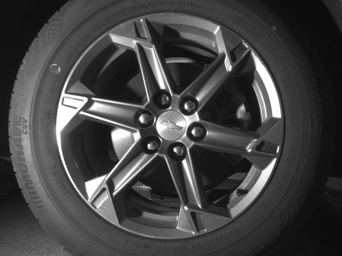 Used 2025 Chevrolet Blazer LT FWD image 13