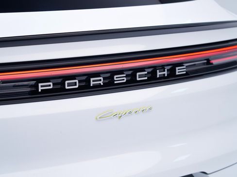 New 2026 Porsche Cayenne E-Hybrid Coupe image 14
