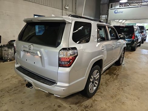 Used 2022 Toyota 4Runner TRD Sport RWD image 4