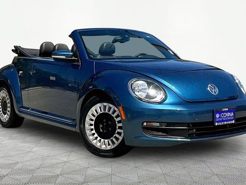 Used 2016 Volkswagen Beetle 1.8T S FWD image 1