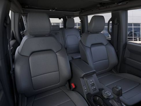 New 2026 Ford Bronco Outer Banks AWD/4WD image 28