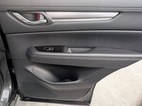 New 2025 MAZDA CX-5 AWD 2.5 S w/ Premium Plus Pkg image 23