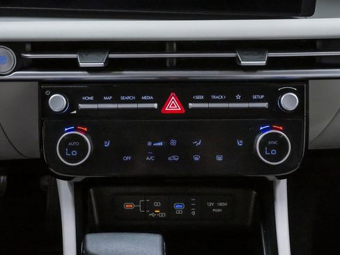 Used 2025 Hyundai Tucson SEL image 17