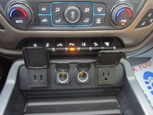 Used 2018 GMC Sierra 2500 Denali image 13