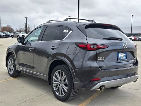 New 2025 MAZDA CX-5 Signature image 14