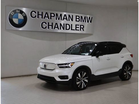 Used 2021 Volvo XC40 P8 Recharge w/ Advanced Package AWD/4WD image 1