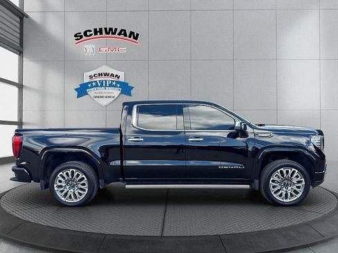 Used 2025 GMC Sierra 1500 Denali Ultimate AWD/4WD image 3