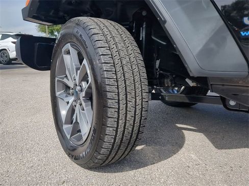 Used 2025 Jeep Wrangler Sport S w/ Convenience Group image 63