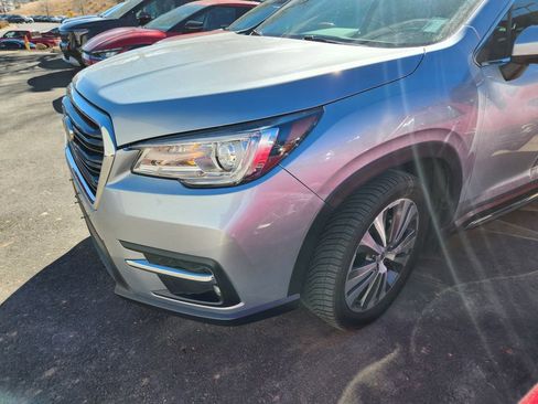 Used 2022 Subaru Ascent Limited w/ Technology Package image 13