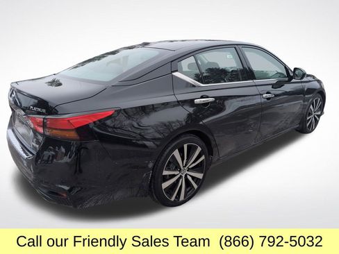 Used 2020 Nissan Altima 2.0 Platinum image 6
