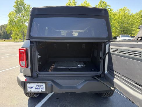New 2025 Ford Bronco 4-Door AWD/4WD image 27