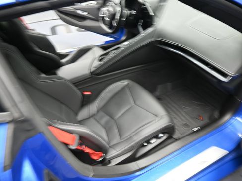 Used 2022 Chevrolet Corvette Stingray Preferred Conv RWD image 19