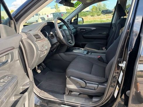 Used 2023 Honda Ridgeline Sport image 16