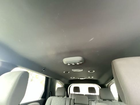 Used 2025 Dodge Durango GT AWD/4WD image 22